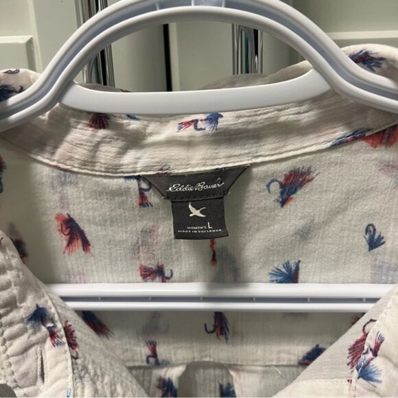 EDDIE BAUER Fishing Lure Print Button Down Shirt Women's Size Large - Picture 3 of 7